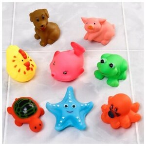 Набор игрушек для игры в ванне ТероПром 7038988 «Друзья», с пищалкой, 8 шт, товар без выбора конкретного цвета