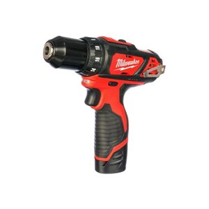 Аккумуляторный шуруповерт Milwaukee M12 BDD-202C