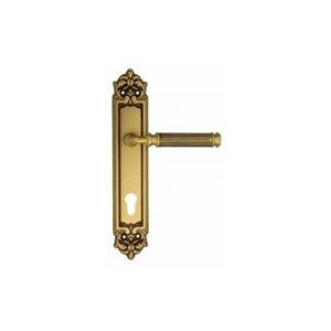 Дверная ручка Venezia "MOSCA" CYL на планке PL96 французское золото + коричневый