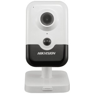 Камера видеонаблюдения Hikvision DS-2CD2423G0-I (4 мм) белый/черный