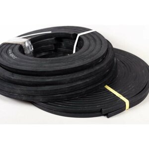 Шнур резиновый уплотнительный, черный, монолитный, жесткий, прямоугольный, размер 20 х 32 мм