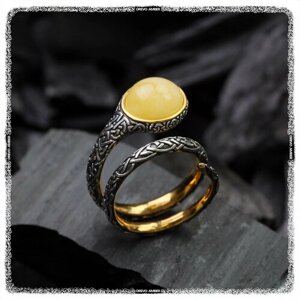 Кольцо DREVO Серебряное кольцо с янтарной вставкой 19 - 19.5 р-р., серебро, 925 проба, золочение, янтарь, размер 19, серебряный, желтый