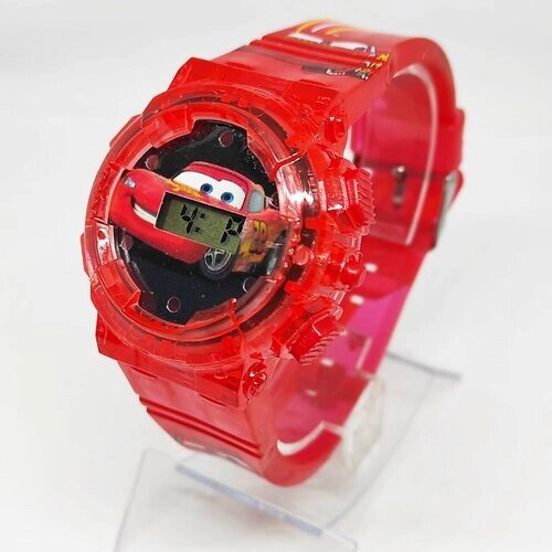 Наручные часы корпус пластик, ремешок резина, бесшумный механизм, красный