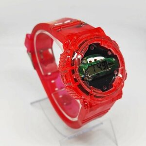 Наручные часы кварцевые, корпус пластик, ремешок резина, бесшумный механизм, красный
