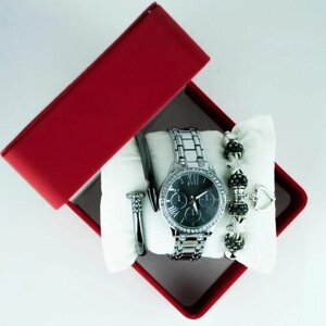Наручные часы Подарочный набор женские наручные часы с двумя браслетами, серебро - черный, серебряный