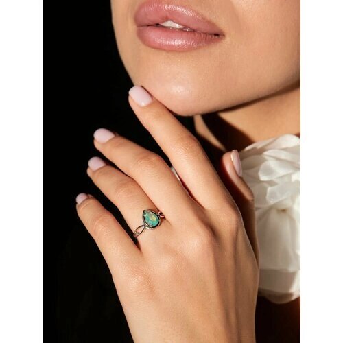 Перстень SKAZKA Natali Romanovoi зеленое с большим камнем, серебро, 925 проба, родирование, оникс, размер 17, зеленый