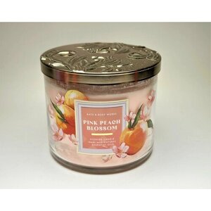 Bath and Body Works свеча ароматическая с 3-мя фитилями Pink Peach Blossom