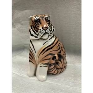 Статуэтка авторская"Тигр большой"19х15х7см. дизайнерская керамика