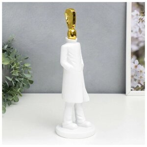 Сувенир полистоун "Человек - Восклицательный знак" белый с золотом 33х10х10 см. В упаковке шт: 1