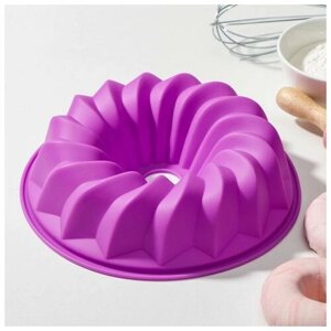Форма силиконовая для выпечки Доляна «Немецкий кекс. Заварное», d=21 см, цвет фиолетовый