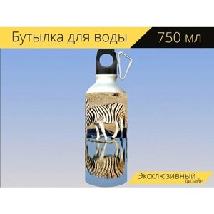 Бутылка фляга для воды "Зебра, степь, отверстие для воды" 750 мл. с карабином и принтом