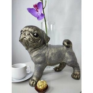 Статуэтка декоративная собака мопс в декоре "Grey Gold", выс. 22,5 см, фигурка из гипса ручной работы