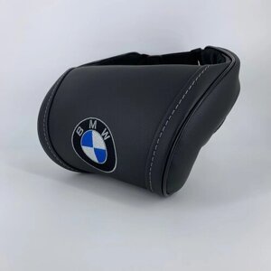 Черная автомобильная подушка под шею на подголовник с вышивкой для BMW. Аксессуары в автомобиль