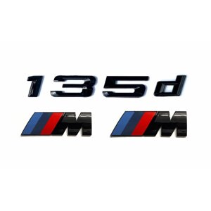 Комплект: шильдик на багажник 135 d для BMW 1 ой серии + 2 эмблемы на крыло M-performance черный глянец