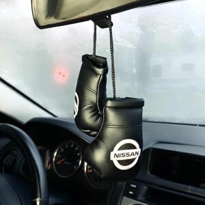 Сувенирные боксерские перчатки Nissan/Брелок перчатки/Подвеска на зеркало автомобиля