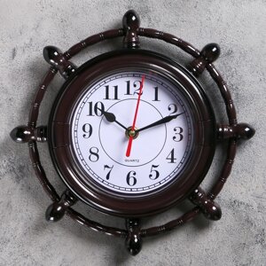 Часы Мореплаватель (4х24х24 см)