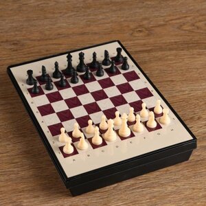 Шахматы (24х18 см)