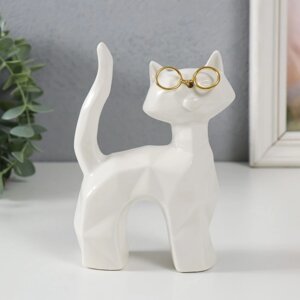 Сувенир Белый кот в очках, хвост трубой (11х5х15 см)