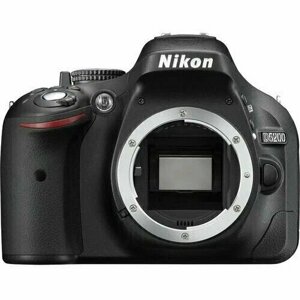 Фотоаппарат NIKON D5200 BODY , черный