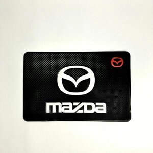 Противоскользящий коврик с логотипом автомобиля Mazda/Мазда на приборную панель/на торпедо авто
