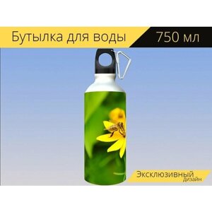 Бутылка фляга для воды "Глаз девушки, желтые цветы, сад" 750 мл. с карабином и принтом