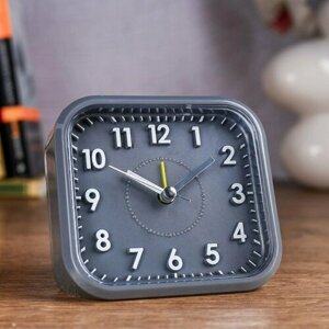 Часы - будильник настольные "Классика" с подсветкой, дискретный ход, 10.5 х 9.5 см, АА (комплект из 5 шт)