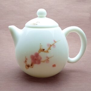 Чайник -Белый Нефрит" Сакура, фарфор, ручная роспись, 240 мл, Китай