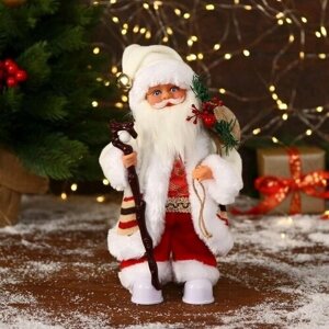 Дед Мороз В белом костюмчике с орнаментом, с посоxом двигается, 11x30 см