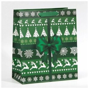 Пакет ламинированный вертикальный «Новогодний подарок», ML 27 23 11,5 см