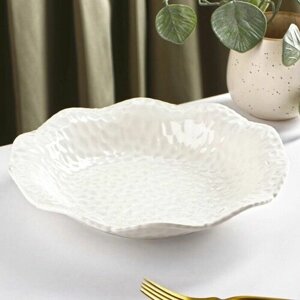 Тарелка керамическая десертная "Воздушность", 500 мл, диаметр23 см, цвет белый
