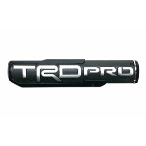Эмблема TRD черная с серебристой надписью универсальная