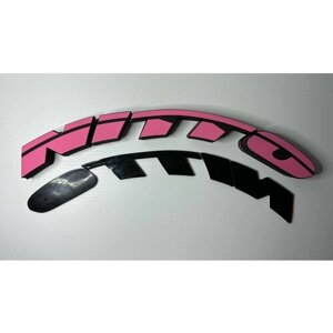 Наклейки на шины NITTO розовые Клей в комплекте. Резиновые буквы для колес авто, надписи спортивные на диски и резину.