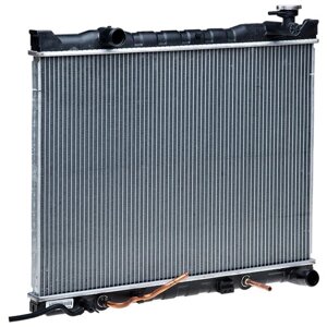 Радиатор двигателя LUZAR Радиатор охлаждения для автомобилей Sorento (06-2.5Tci AT LRc 081E3 LUZAR для Kia Sorento