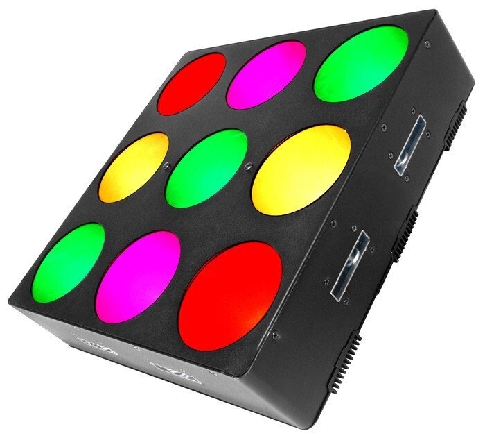 CHAUVET Core 3x3 светодиодный блендер от компании MetSnab - фото 1