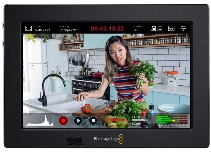 Накамерный монитор Blackmagic Design Video Assist 7 3G черный от компании MetSnab - фото 1