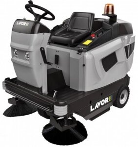 Подметальная машина LAVOR Pro SWL R1100 ST (Yanmar 6.7 л. с.)