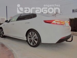 Фаркоп Aragon для Hyundai i40 2011-