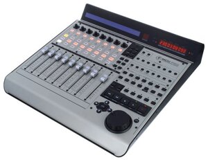 MIDI-контроллер Mackie MCU PRO