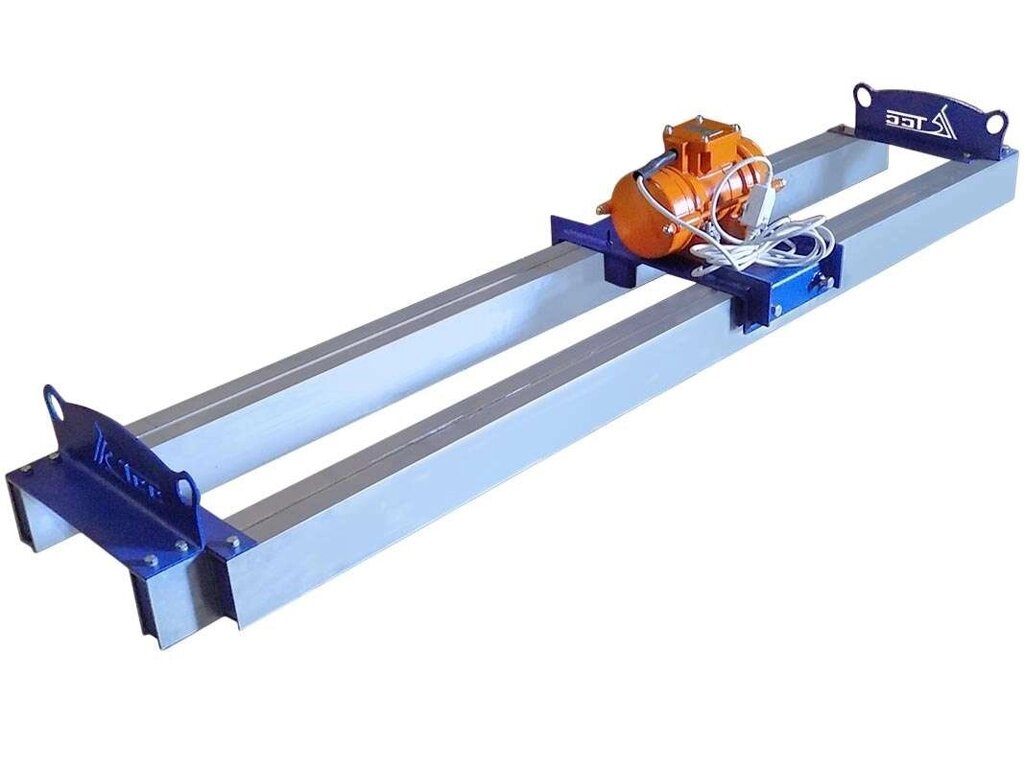 Виброрейка телескопическая производства ТСС ВР-2,5-4,5/220 В от компании MetSnab - фото 1