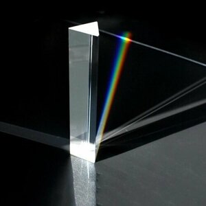 Стеклянная треугольная оптическая призма Ньютона для эффекта радуги и оптических экспериментов 80x25 мм (У)