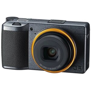 Фотоаппарат Ricoh GR III Street Edition, черный/желтый