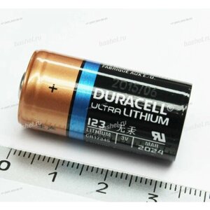 Батарейка Duracell CR123A (3V)