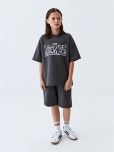 Комплект из футболки и шорт детский