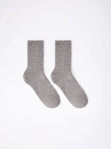 Высокие вязаные носки