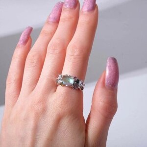 Кольцо Queen Fair, бижутерный сплав, искусственный камень, безразмерное, фиолетовый