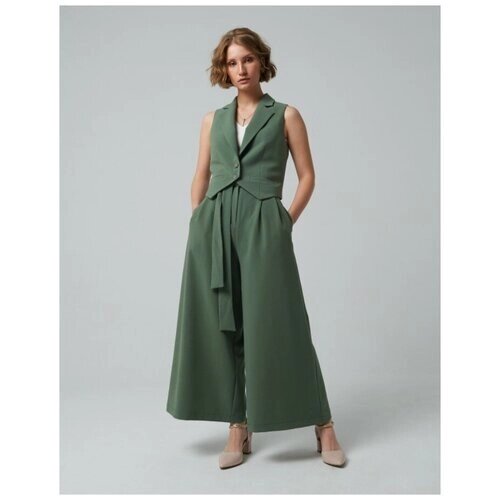Жилет , классический стиль, силуэт прилегающий, подкладка, карманы, размер 46, зеленый