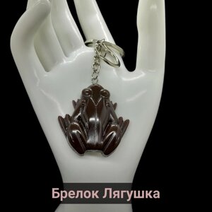 Брелок Лягушка, гладкая фактура, коричневый