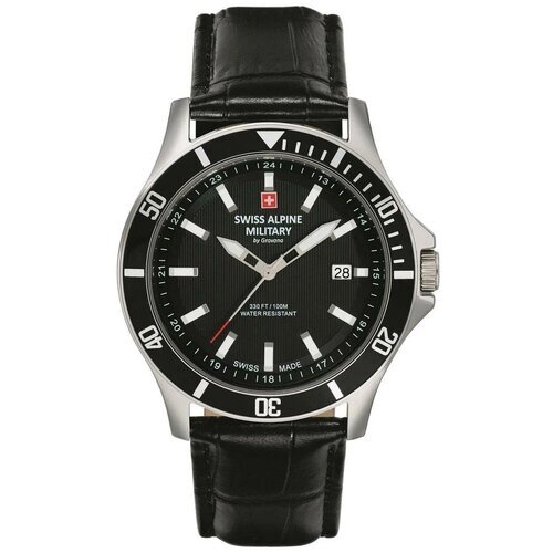 Наручные часы Swiss Alpine Military Наручные часы Swiss Alpine Military 7022.1537SAM, черный