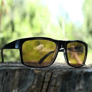 Солнцезащитные очки , прямоугольные, оправа: пластик, с защитой от УФ, черный