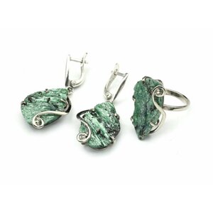Комплект бижутерии: серьги, кольцо, кристалл, размер кольца 18, зеленый